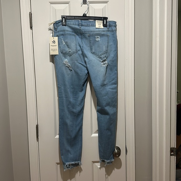 NEW w/tags American Bazi skinny low rise light blue wash denim jeans size 13 - Picture 8 of 12